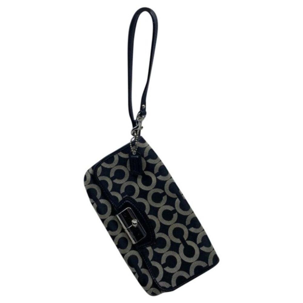 Coach Women's Black Cream Zipper Wristlet Bag